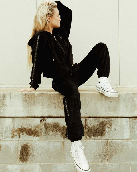Mask Black Velour Sweat Pant