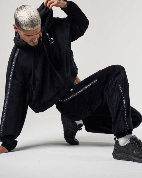 Mask Black Velour Sweat Pant - Men