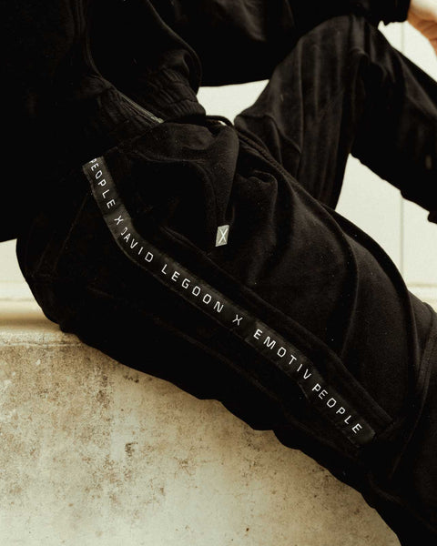 Mask Black Velour Sweat Pant - Men